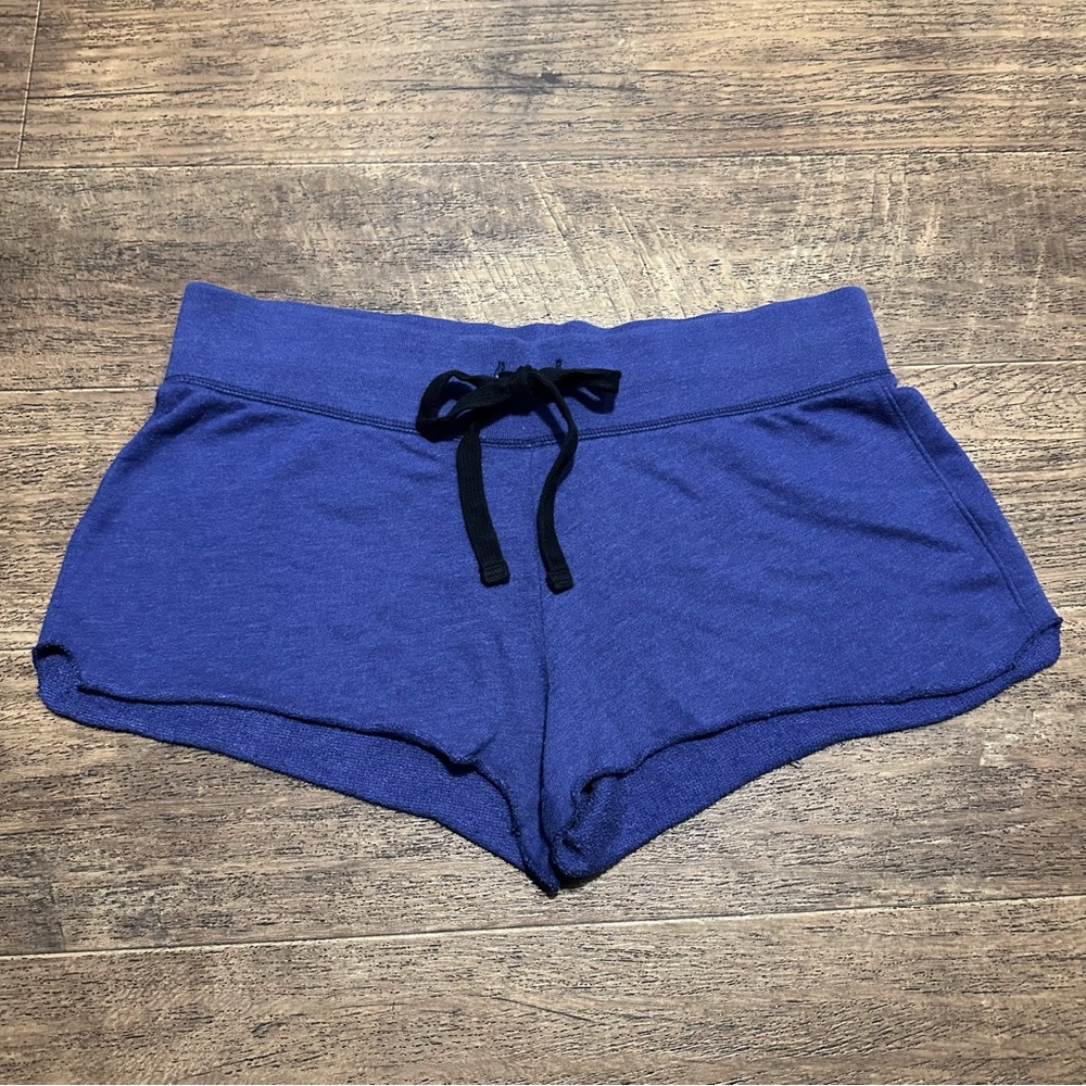 VS PINK Y2K VINTAGE SHORTIE SHORTS WITH LOGO ON BUTT